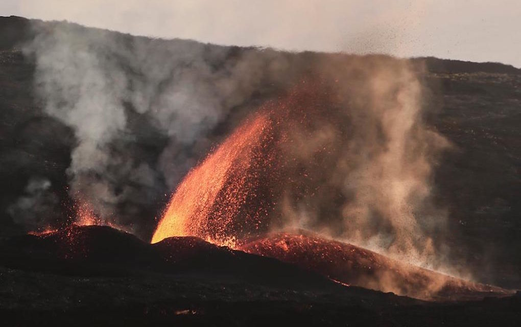 Volcan : Éruption probable à brève échéance