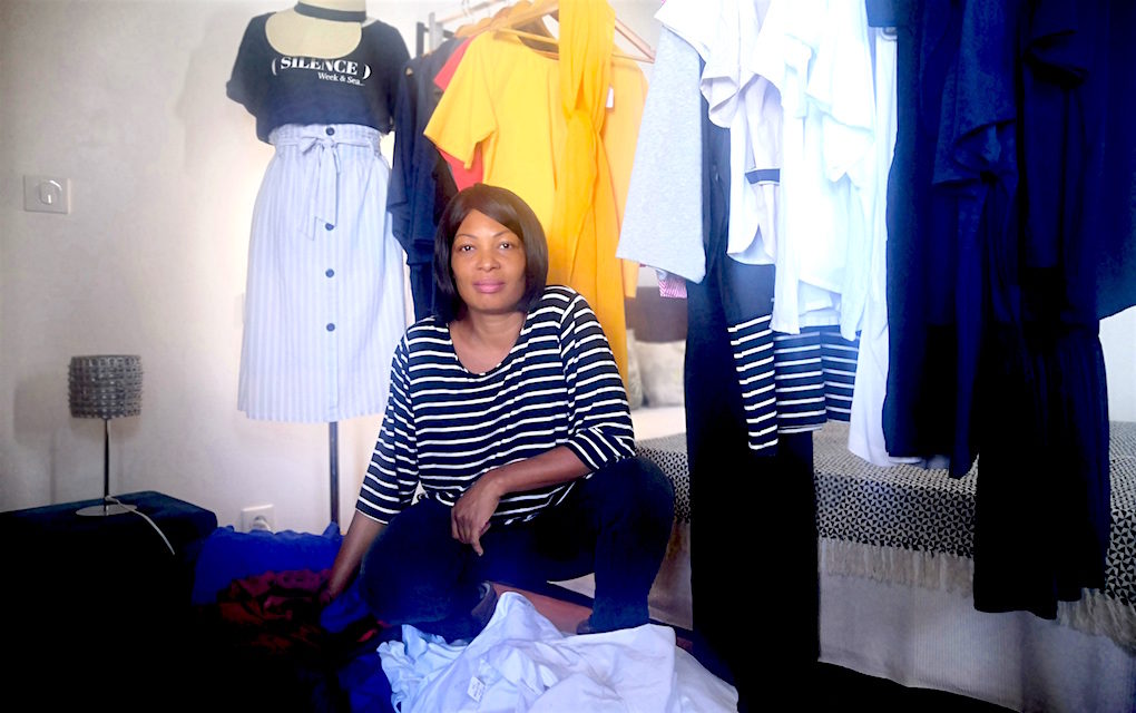 Elle créé une collection de vêtements « made in Réunion » 100% recyclés